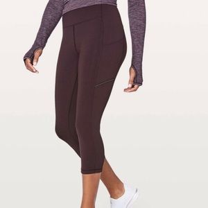 Lululemon Speed Up Crop 21"